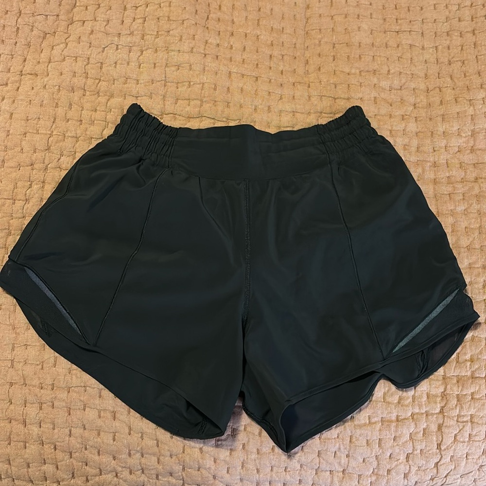 Lululemon Hotty Hot HR Shorts